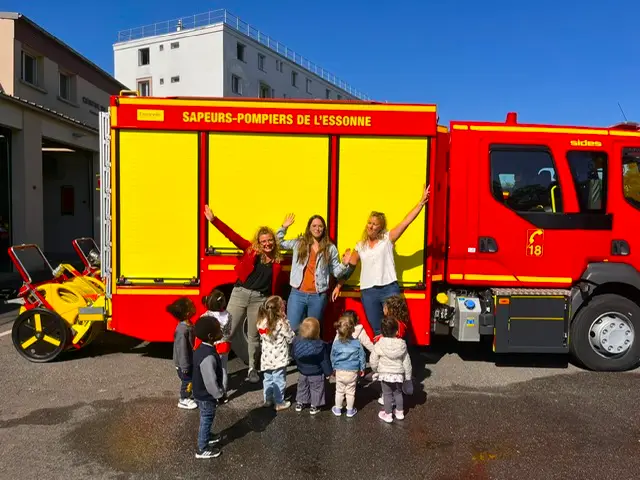vistie de la caserne des pompiers